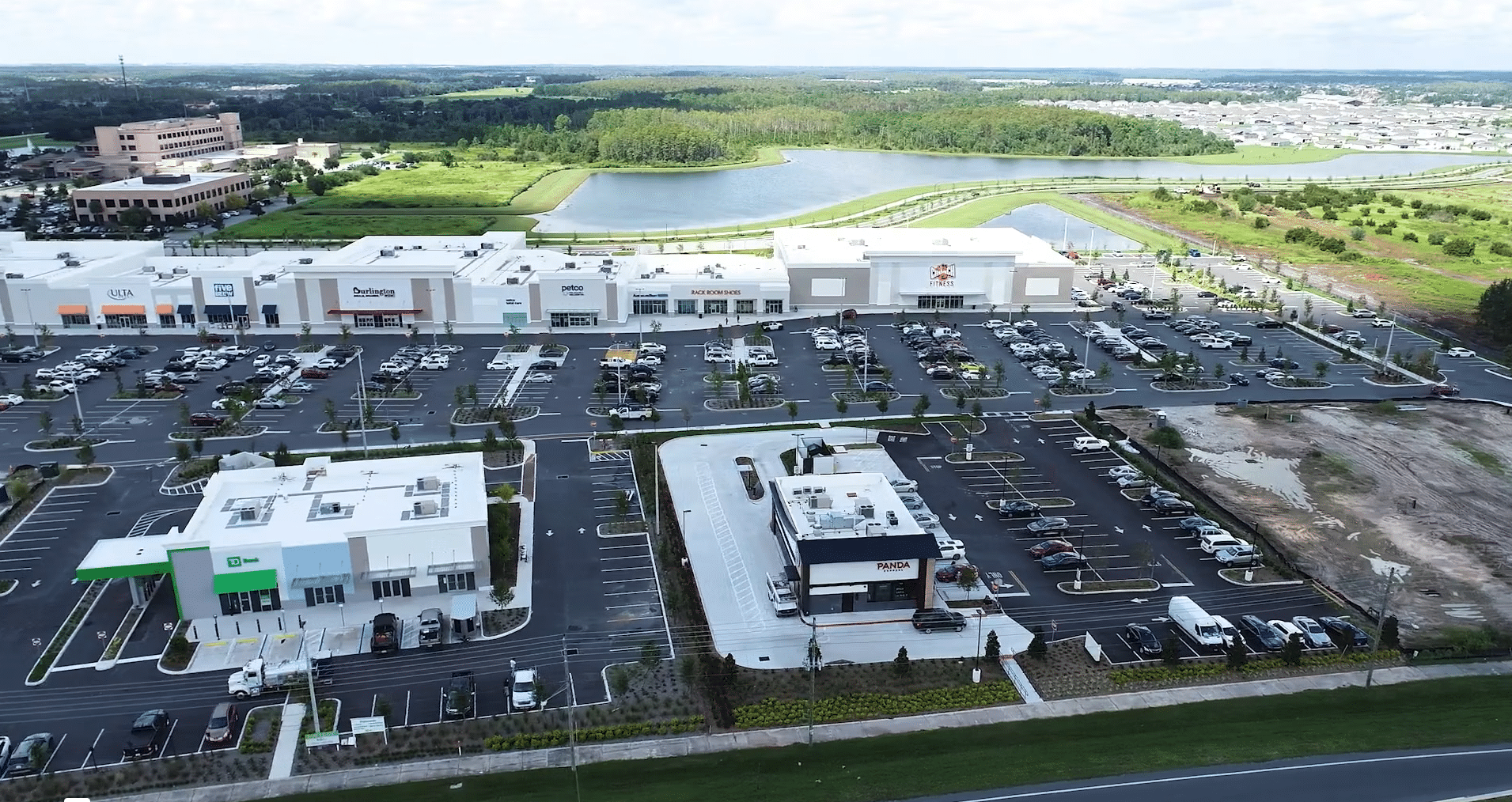 Poinciana Lakes Plaza